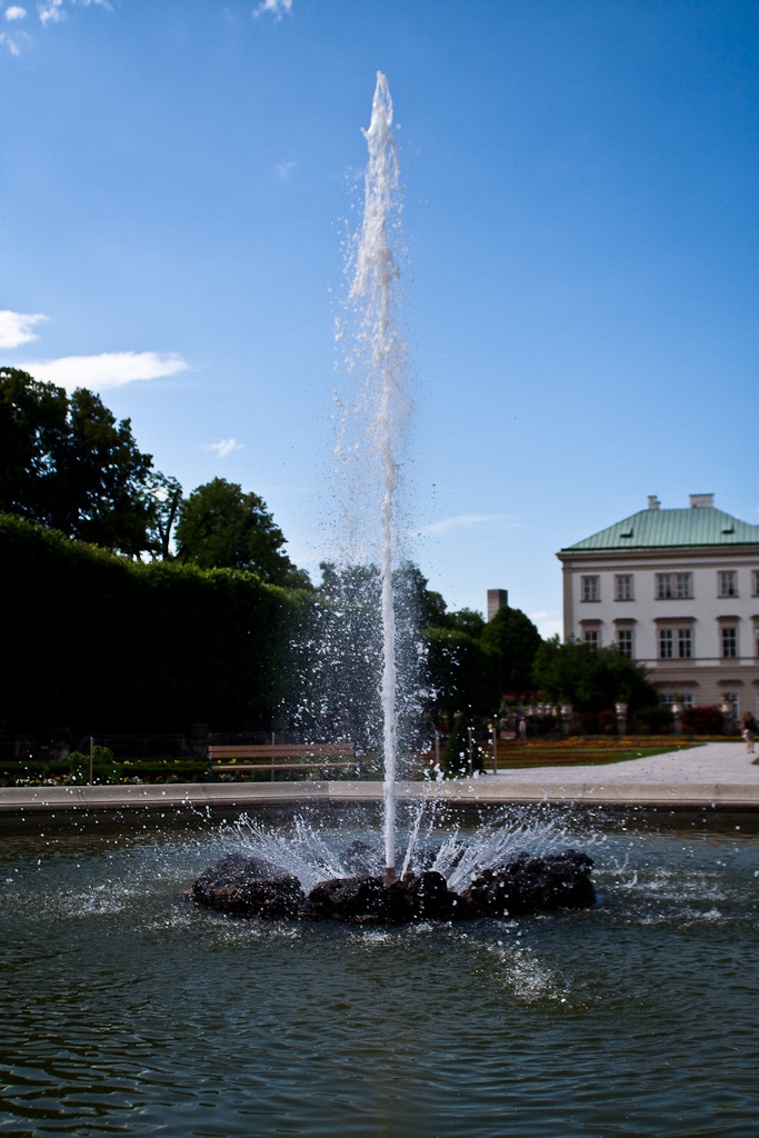 Salzbourg - Une fontaine du park Mirabelle.