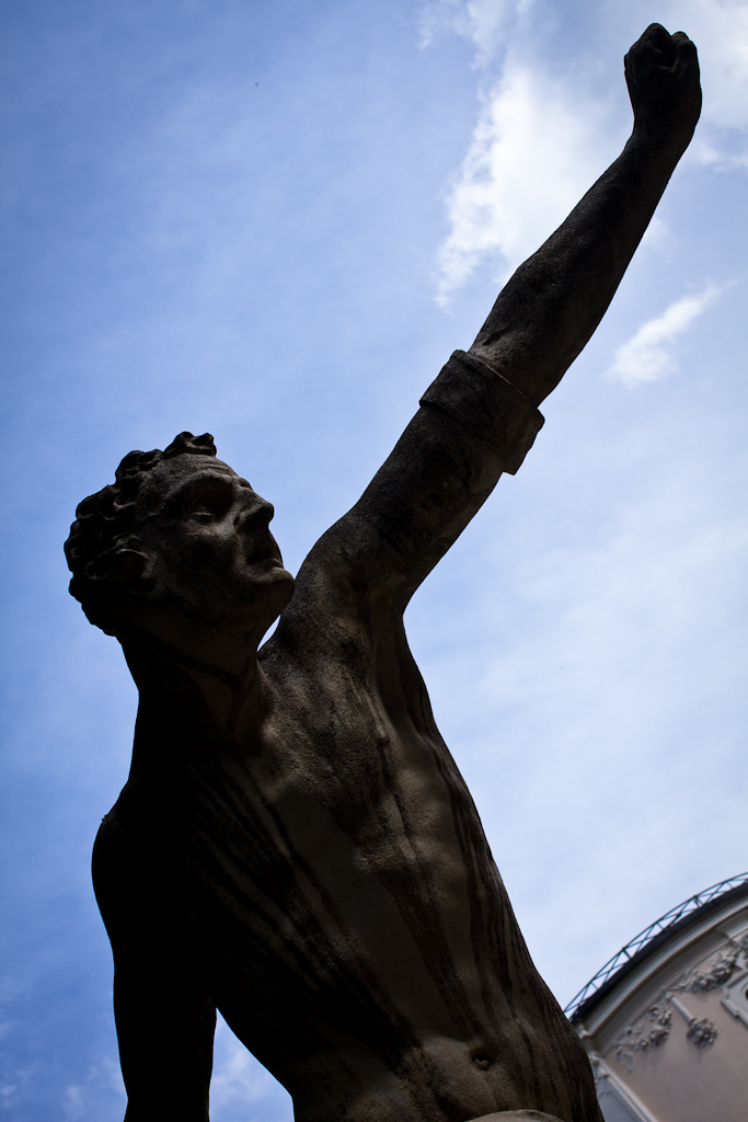 Salzbourg - Statue à la sortie du Mirabell Park - détail.